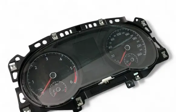 Volkswagen Golf VII Speedometer (instrument cluster) 5G1920741