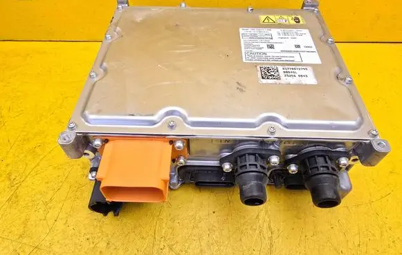 Mercedes-Benz GLE W167 Battery control module A0009006520 A1770072799 A000902564