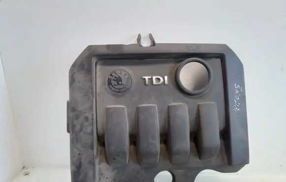 Skoda Octavia Mk2 (1Z) Engine cover (trim)