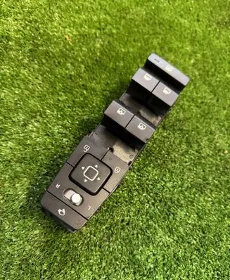 KIA EV6 Electric window control switch 93571CV870 10522788 92852UJR00