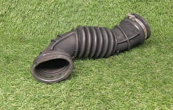 Buick Encore I Air intake hose/pipe 42669515 1052087S04