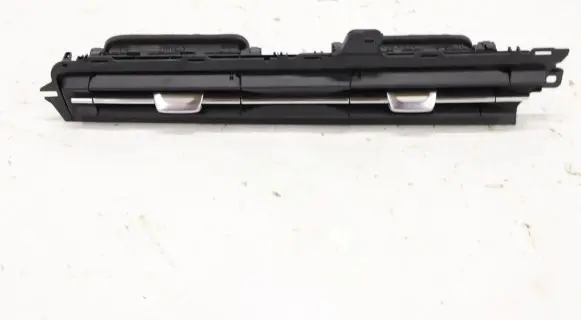Audi A3 8Y Dash center air vent grill 8Y1820951A