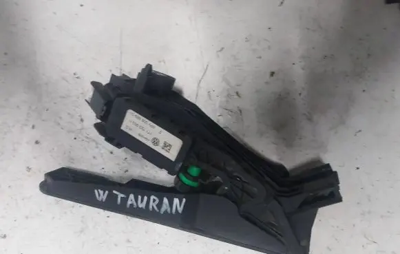 Volkswagen Touran I Accelerator throttle pedal 1T1723503H 6PV00868901