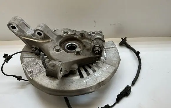 Chrysler Pacifica Front wheel hub 68189019AC