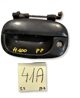 Hyundai H-100 Front door exterior handle 826604B000