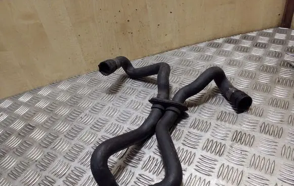 Audi A6 S6 C5 4B Engine coolant pipe/hose 4B0819373G 4B0819371H