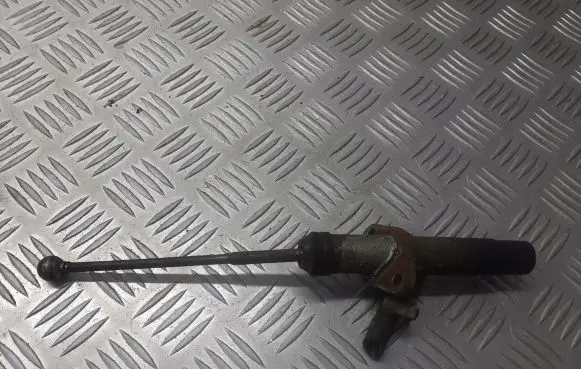Fiat Punto (188) Clutch slave cylinder 