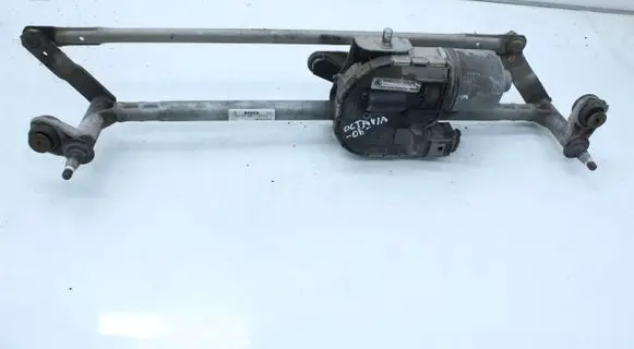 Skoda Octavia Mk2 (1Z) Front wiper linkage and motor 1Z1955023E