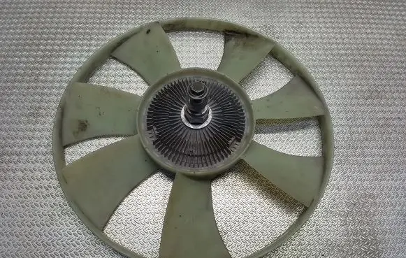 Volkswagen Crafter Fan impeller 03L121301A