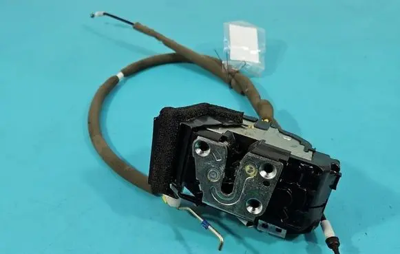 Renault Kadjar Front door lock IMPRK1547671