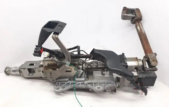 Volkswagen PASSAT B6 Steering rack mechanical part 3C0905861F 04037913