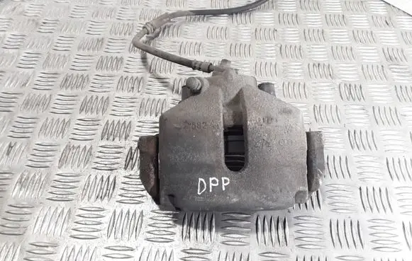 Volkswagen Beetle A5 Front brake caliper