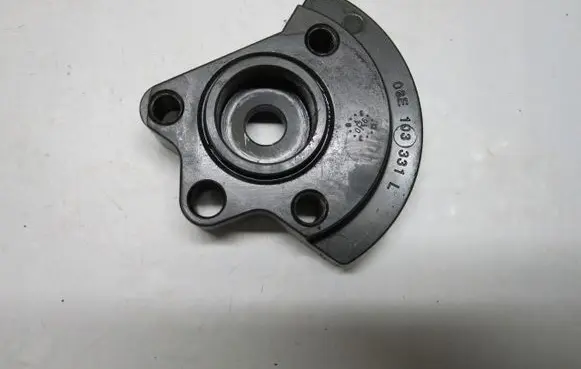 Audi A6 S6 C6 4F Balance shaft 06E103331L