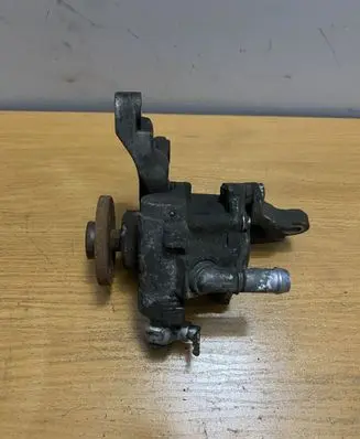 BMW 1 F20 F21 Power steering pump 7564503 32427564503 7553955