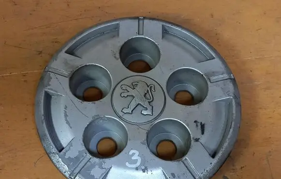 Peugeot Boxer Original wheel cap B632