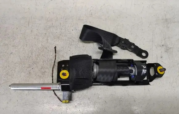 Volvo V50 Front seatbelt