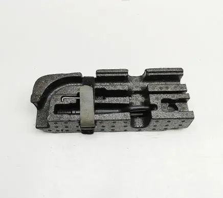 Volkswagen Caddy Towing hook eye 2K5012113A 1T0805615A
