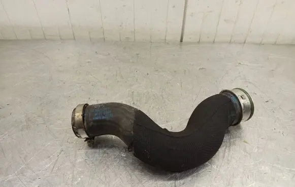 Porsche Cayenne (92A) Intercooler hose/pipe 7P0145968A