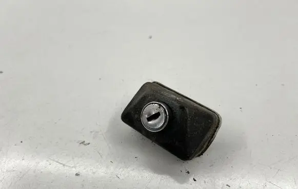 Mercedes-Benz W123 Tailgate/trunk/boot lock/catch/latch 1237580096
