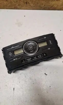 Toyota Auris 150 Climate control unit 5590002350 0L126F0008V