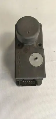 Volkswagen PASSAT B4 Vacuum pump 1H0962257