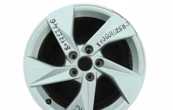 Audi A3 8Y R17 alloy rim 8Y0601025A