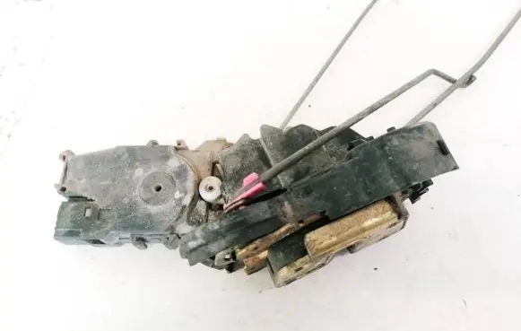 Subaru Legacy Front door lock