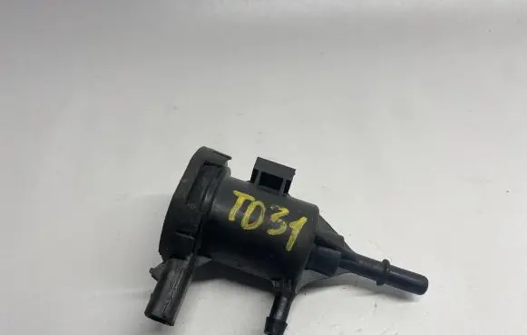 Dodge Charger Engine mount vacuum valve 4891738AA 0925B