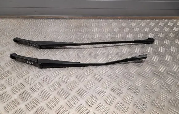 Audi A5 Front wiper blade arm 8W1955407 8W1955408