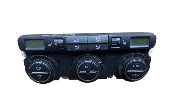 Volkswagen PASSAT B6 Climate control unit 74677512
