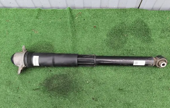 Volkswagen PASSAT B8 Rear anti-roll bar/sway bar 5Q0512011PB