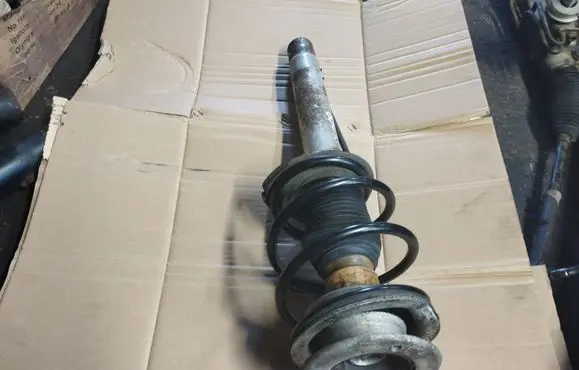 BMW 3 E46 Front shock absorber with coil spring R024463G