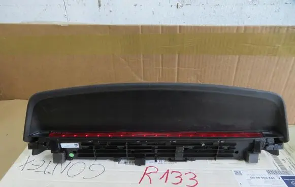 Mercedes-Benz GLE (W166 - C292) Third/center stoplight A2929064600