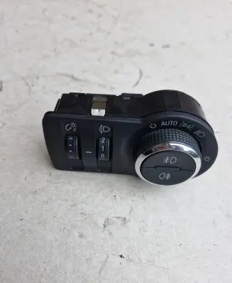 Opel Insignia A Light switch