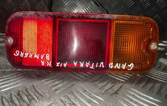 Suzuki Grand Vitara I Rear tail light reflector