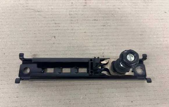 Maserati Ghibli Seat belt height adjuster 6700014250