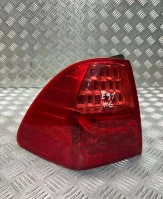 BMW 3 E90 E91 Rear/tail lights 7289431