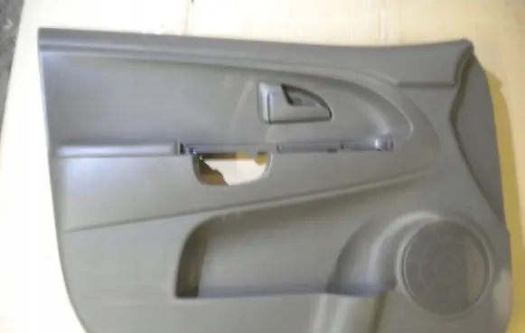 KIA Venga Front door card panel trim