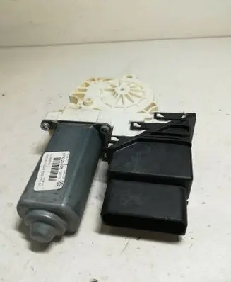 Volkswagen PASSAT B6 Rear door window regulator motor 974225108 3C9959703 984064104