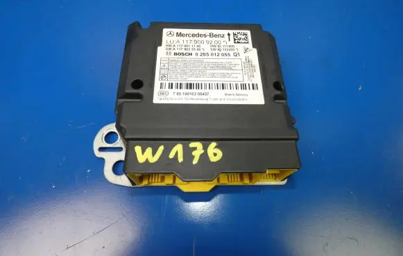 Mercedes-Benz A W176 Airbag control unit/module A1179009200