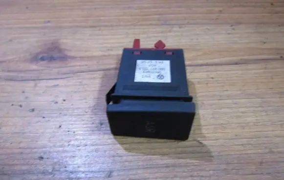Traction control (ASR) switch