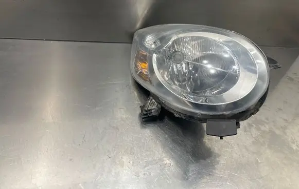 Citroen C1 Headlight/headlamp 811100H050 89032958 17502A0118