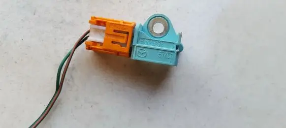 Mazda 6 Airbag deployment crash/impact sensor 5wk43826 57kc0