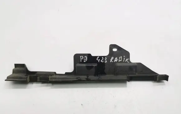 Hyundai Santa Fe Intercooler air guide/duct channel