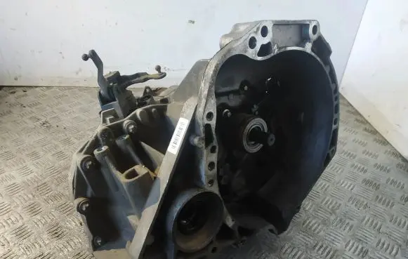 Nissan Micra Manual 6 speed gearbox 8200247902 8200137170