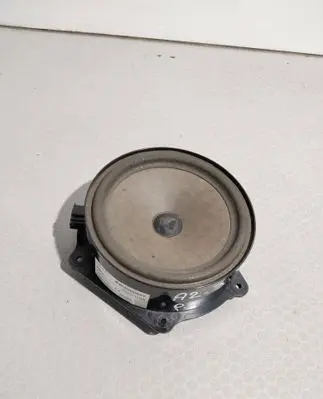 Audi A2 Front door speaker 8Z0035411