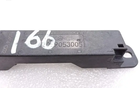 Mercedes-Benz GLE (W166 - C292) Keyless (KESSY) go control unit/module A2059053005
