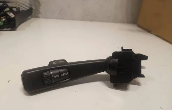 Volvo C30 Wiper control stalk 17D770