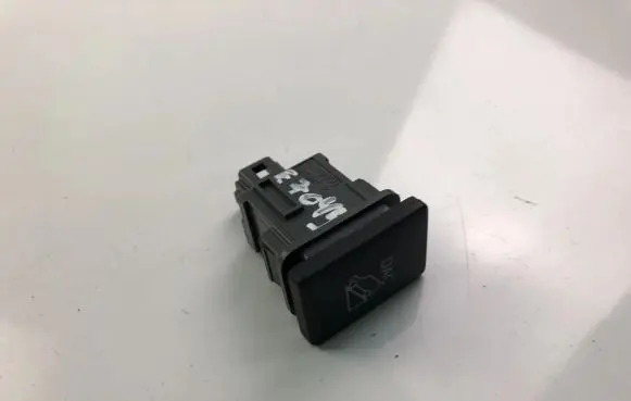 Toyota Prius (XW30) ESP (stability program) switch 15B060