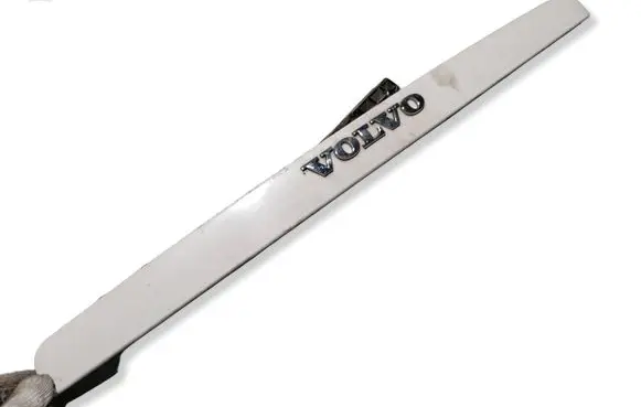 Volvo V50 Trunk door license plate light bar 